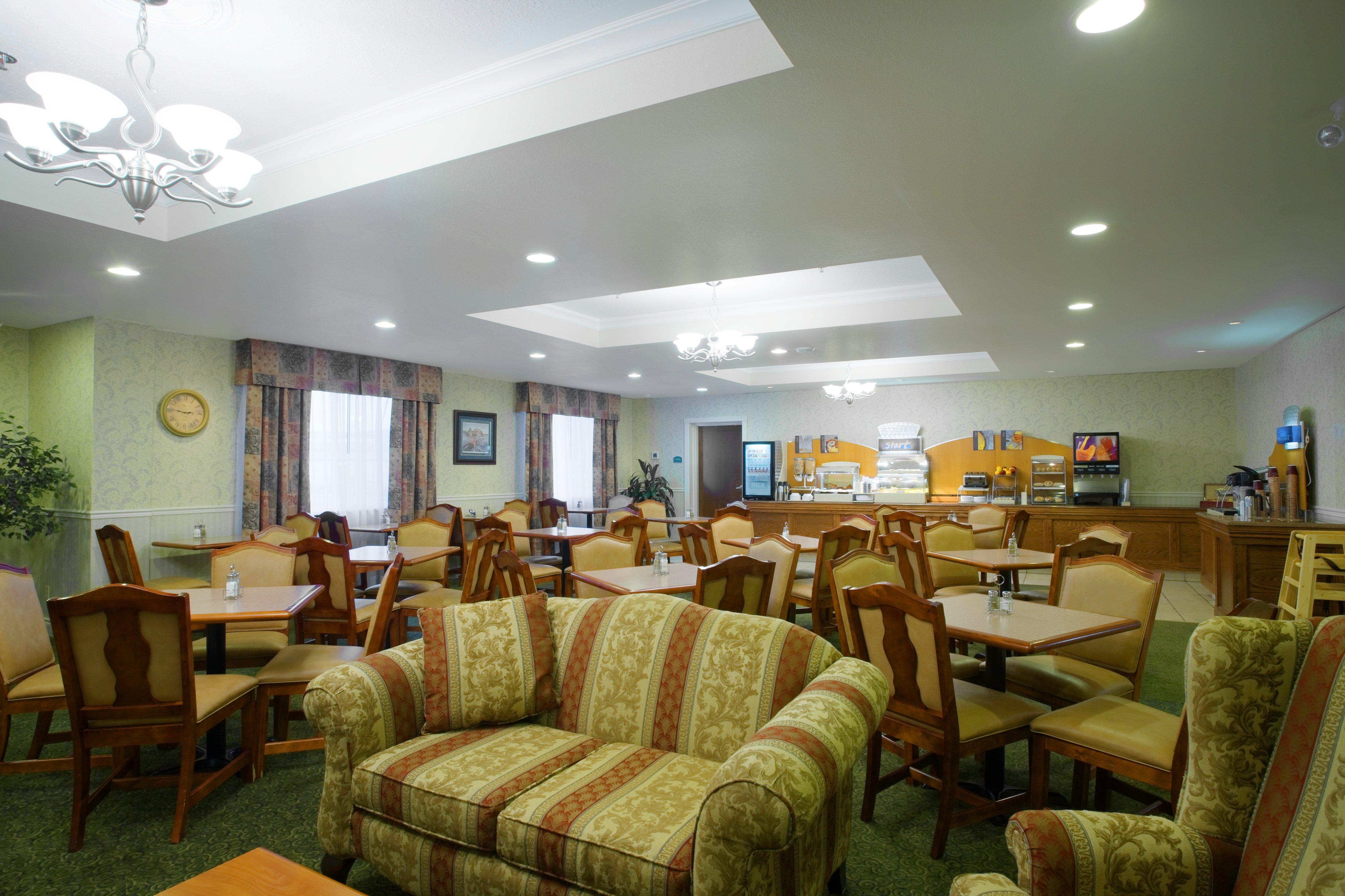 Holiday Inn Express Hotel & Suites 1000 Islands - Gananoque By Ihg Εξωτερικό φωτογραφία